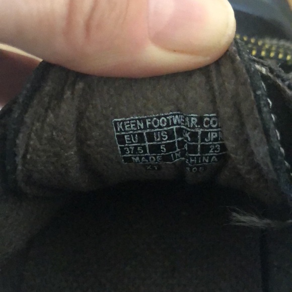 Women’s Keen Hiking Sneaker /Shoe Size - Picture 6 of 7